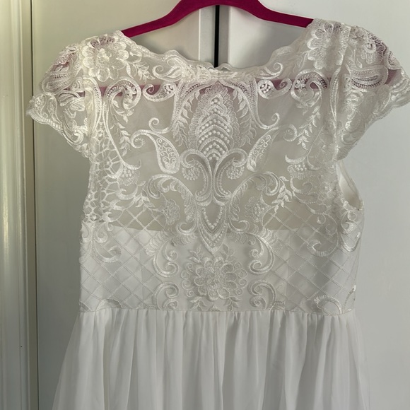 White Formal Dress - Picture 5 of 9